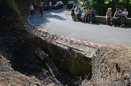 FOTO / Lucca, tragedia al rally: due morti 4
