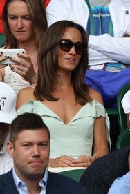 La super-scollatura di Pippa Middleton 3