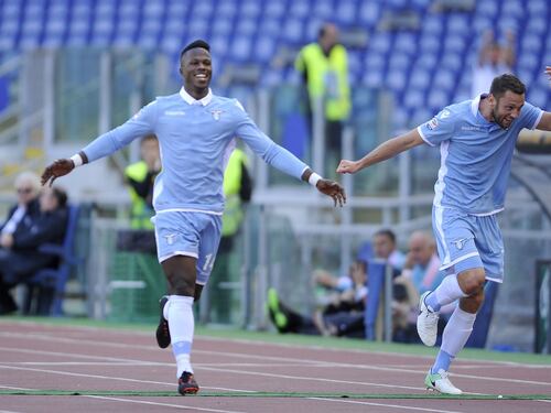 Serie A, la Lazio gioca a tennis con il Palermo. Vincono Toro, Udinese e Crotone