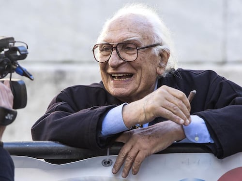 Su Twitter la grande onda di solidarietà per Marco Pannella