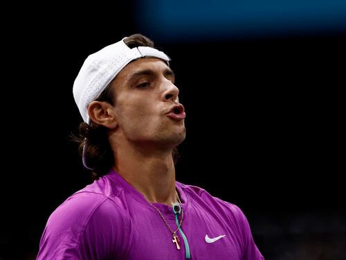 Nole che lezione, Musetti mai in partita