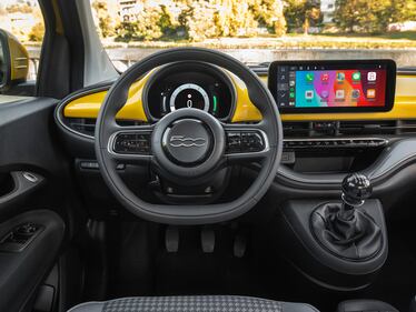 Nuova Fiat 500 Hybrid, guarda la gallery 17