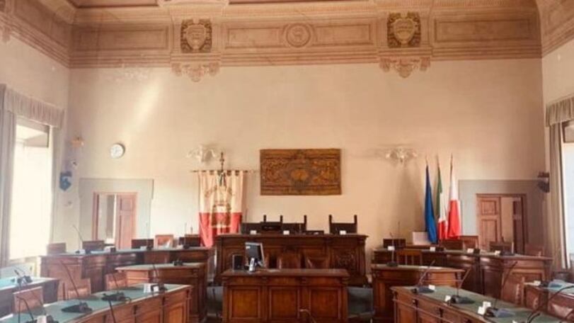 Lucca "cancella" il patentino antifascista
