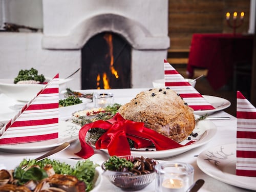 Il cenone di Natale? Aggiunge posti a tavola (e ci costerà 2,5 miliardi)