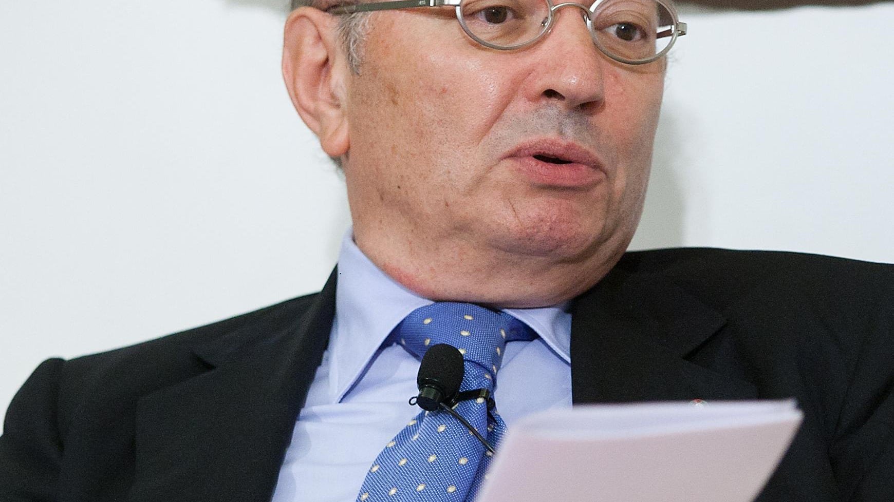 Monti fischiato dalle famiglie Squinzi: «Moriamo di tasse»