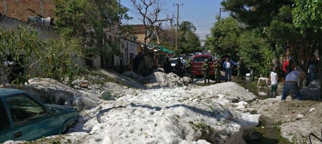 Messico, un'eccezionale grandinata ha sepolto Guadalajara 3