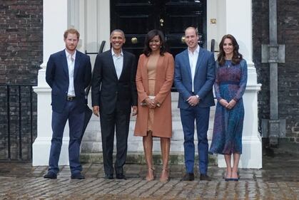 Il principino George stringe la mano a Obama 4