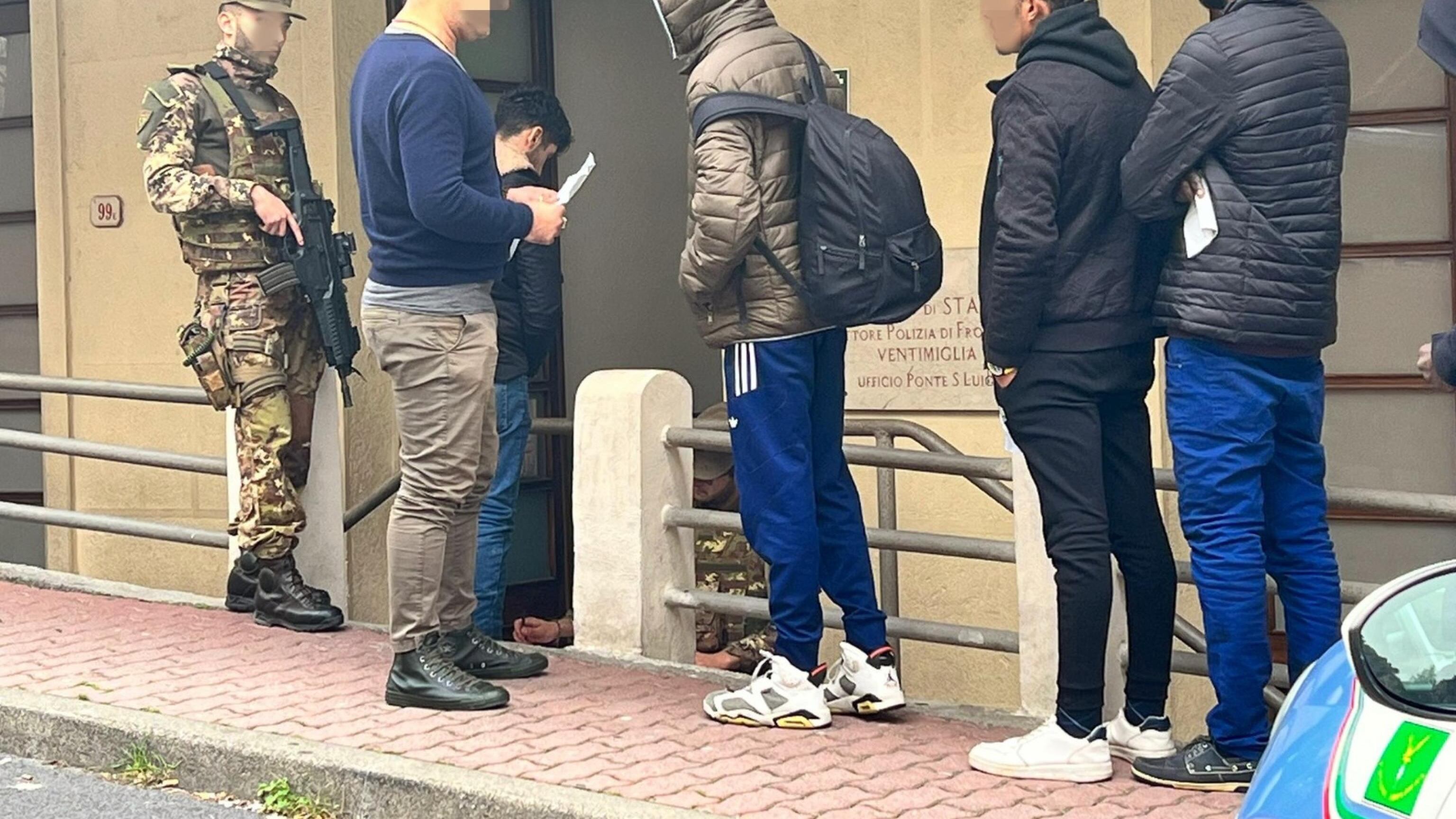 "Regime fascista", "Cittadini esasperati". Botta e risposta tra Murgia e sindaco di Ventimiglia