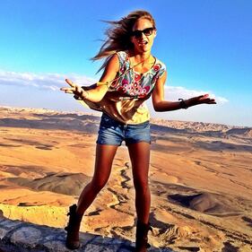 Bar Rafaeli e gli scatti su Instagram 10