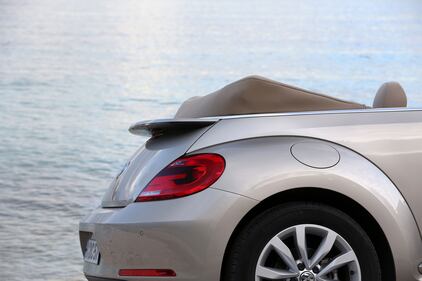 Volkswagen Maggiolino Cabriolet 10