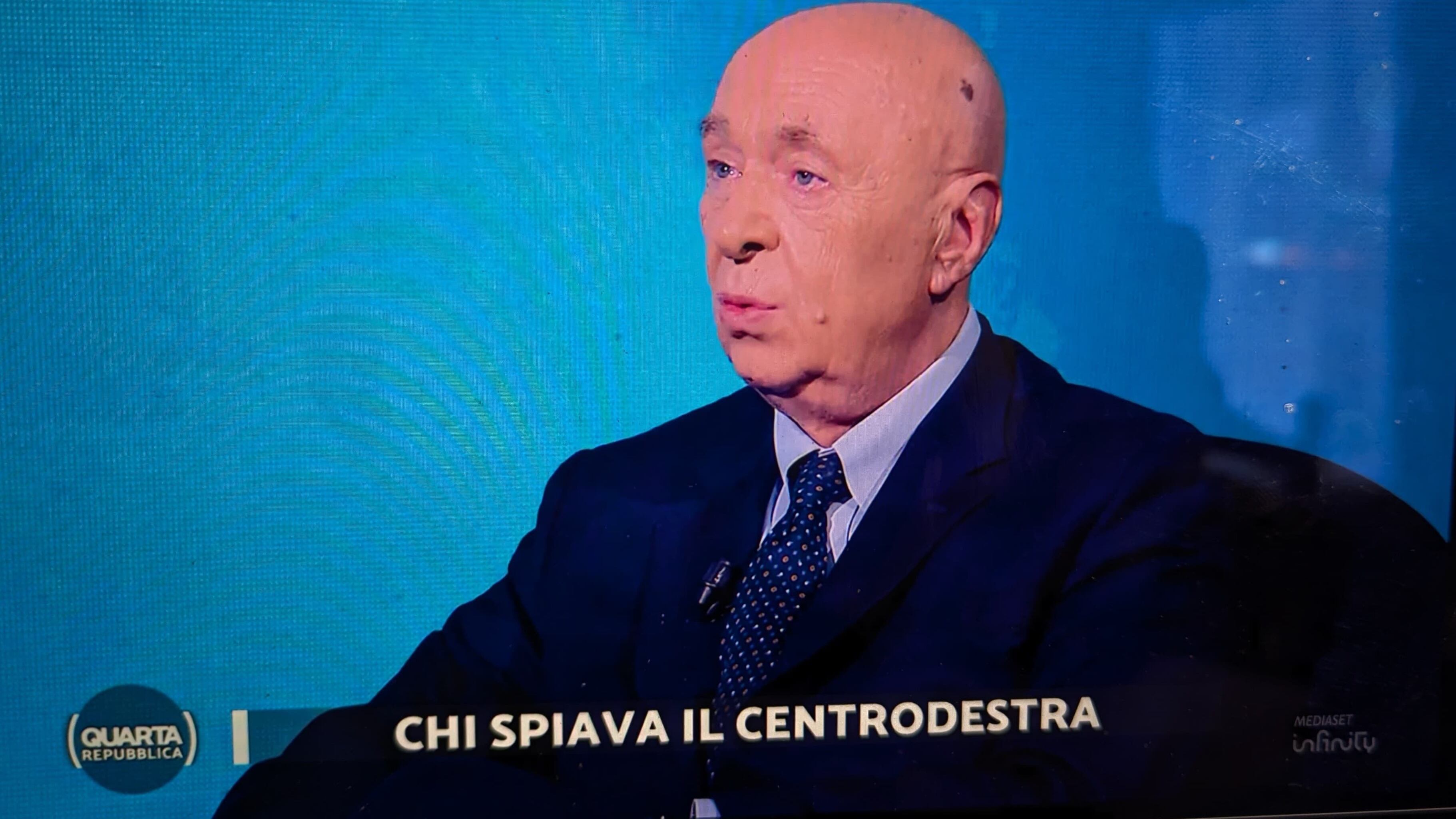 "Ci sono dossier su tutti". La soffiata di Paolo Mieli sullo scandalo spioni