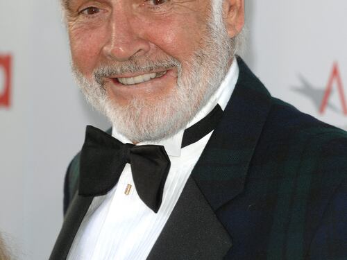 La moglie di Sean Connery: "Soffriva di demenza ma è morto nel sonno"