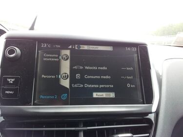 Peugeot 208 1.2 VTi 12