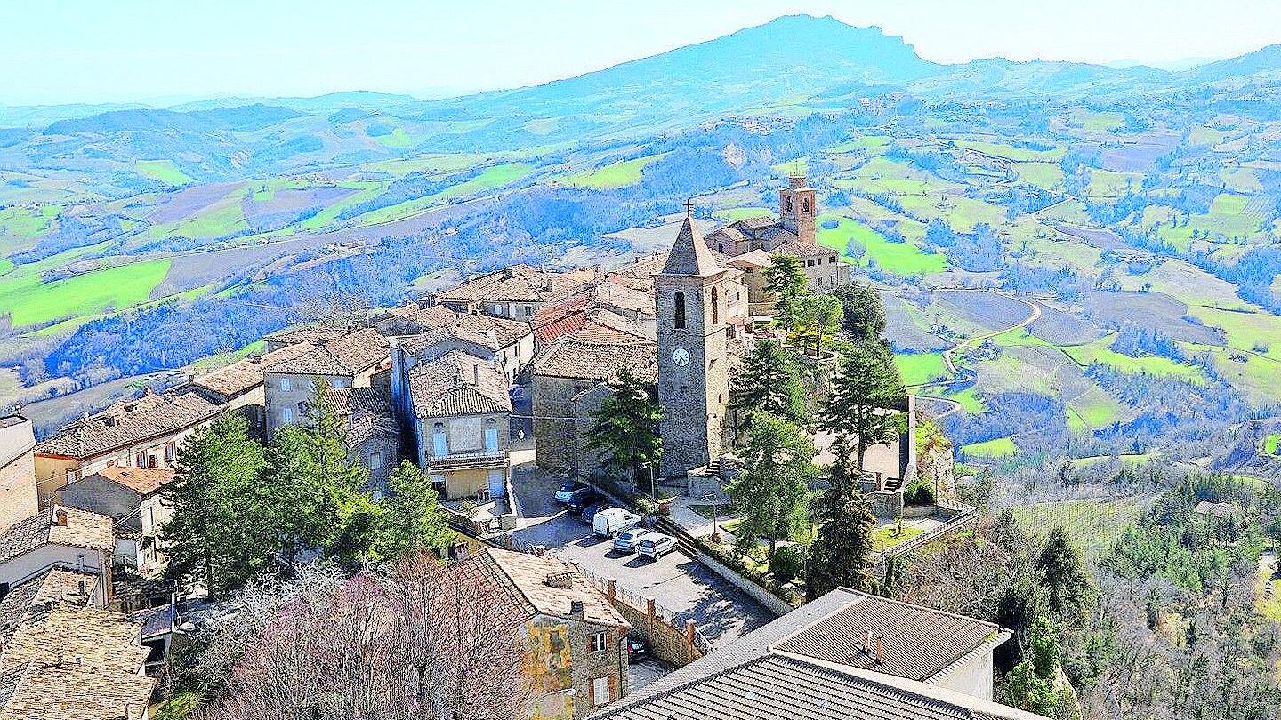 Indietro nel tempo, ma adagio Il turismo slow targato Marche