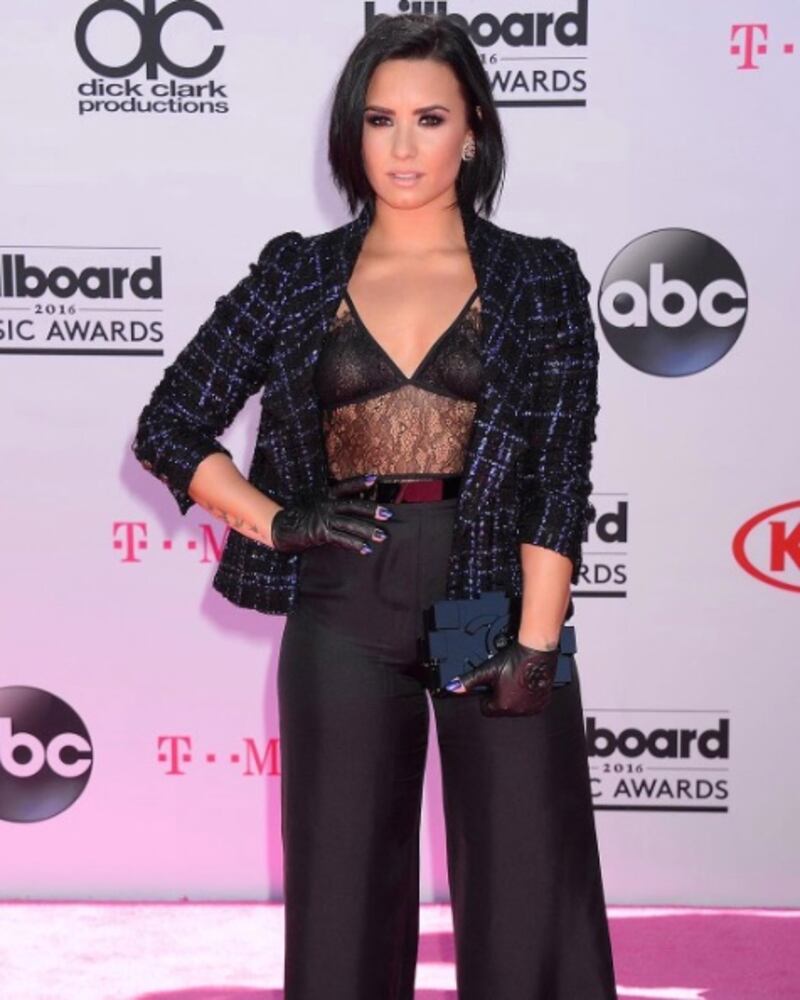 Demi Lovato di nuovo nuda per un disco, foto 7