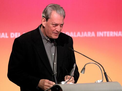 "Paul Auster ha il cancro". Lo straziante annuncio della moglie
