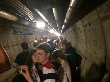 Treno bloccato sotto la Manica 3