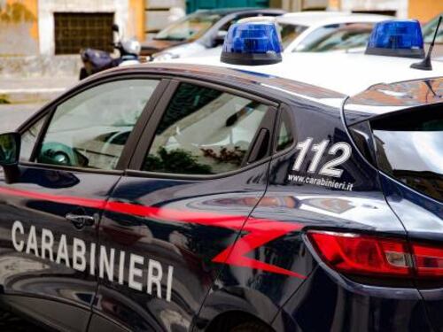 Macabra scoperta ad Avellino: ossa umane trovate in un bidone