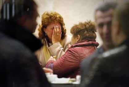 Aereo precipitato in Egitto, il dolore dei famigliari a San Pietroburgo 9