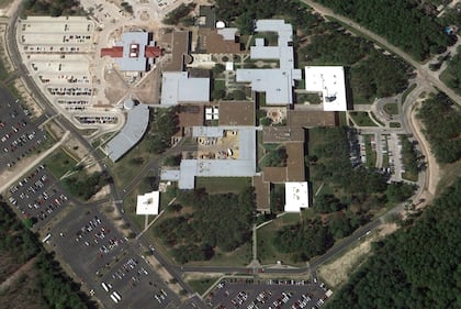 Sparatoria in un campus in Texas 13