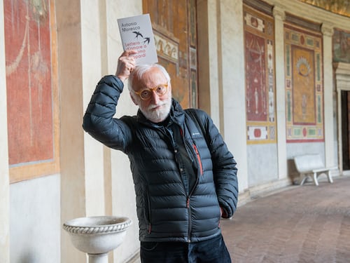 "Sovversivo e profetico. Ci serve Leopardi per volare oltre il cinismo"