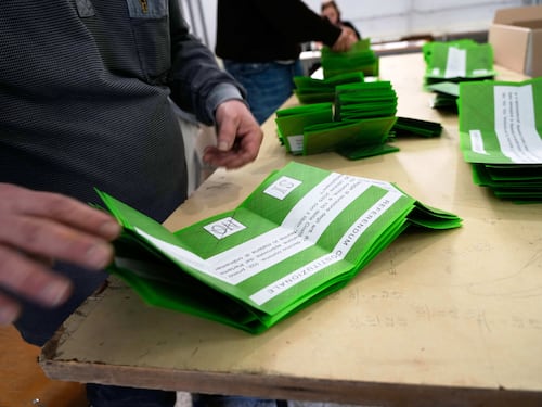Referendum svanito. Il popolo del No ha già virato sul centrodestra