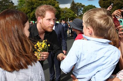 Meghan Markle e il Principe Harry superstar del Royal Tour: foto 9