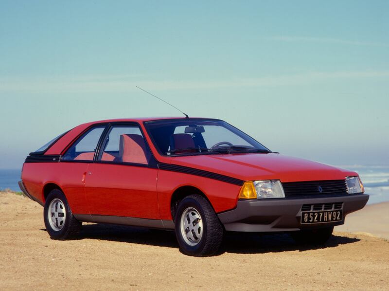 Renault Fuego, guarda la gallery 11