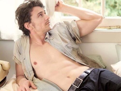 James Franco si dichiara "un po' gay"