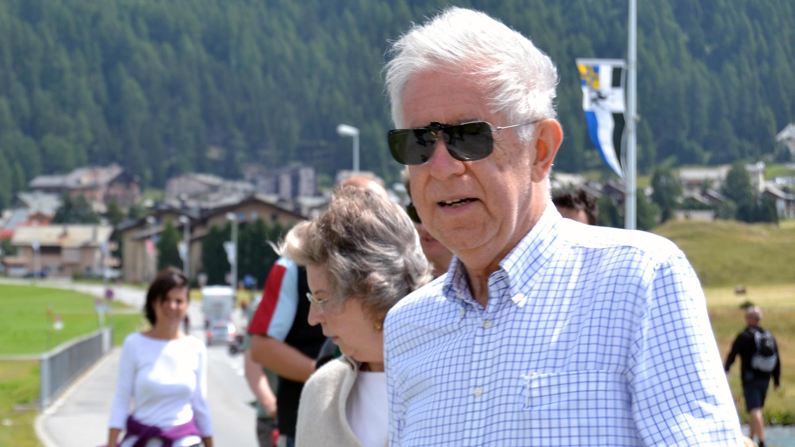 Monti non abbassa le tasse