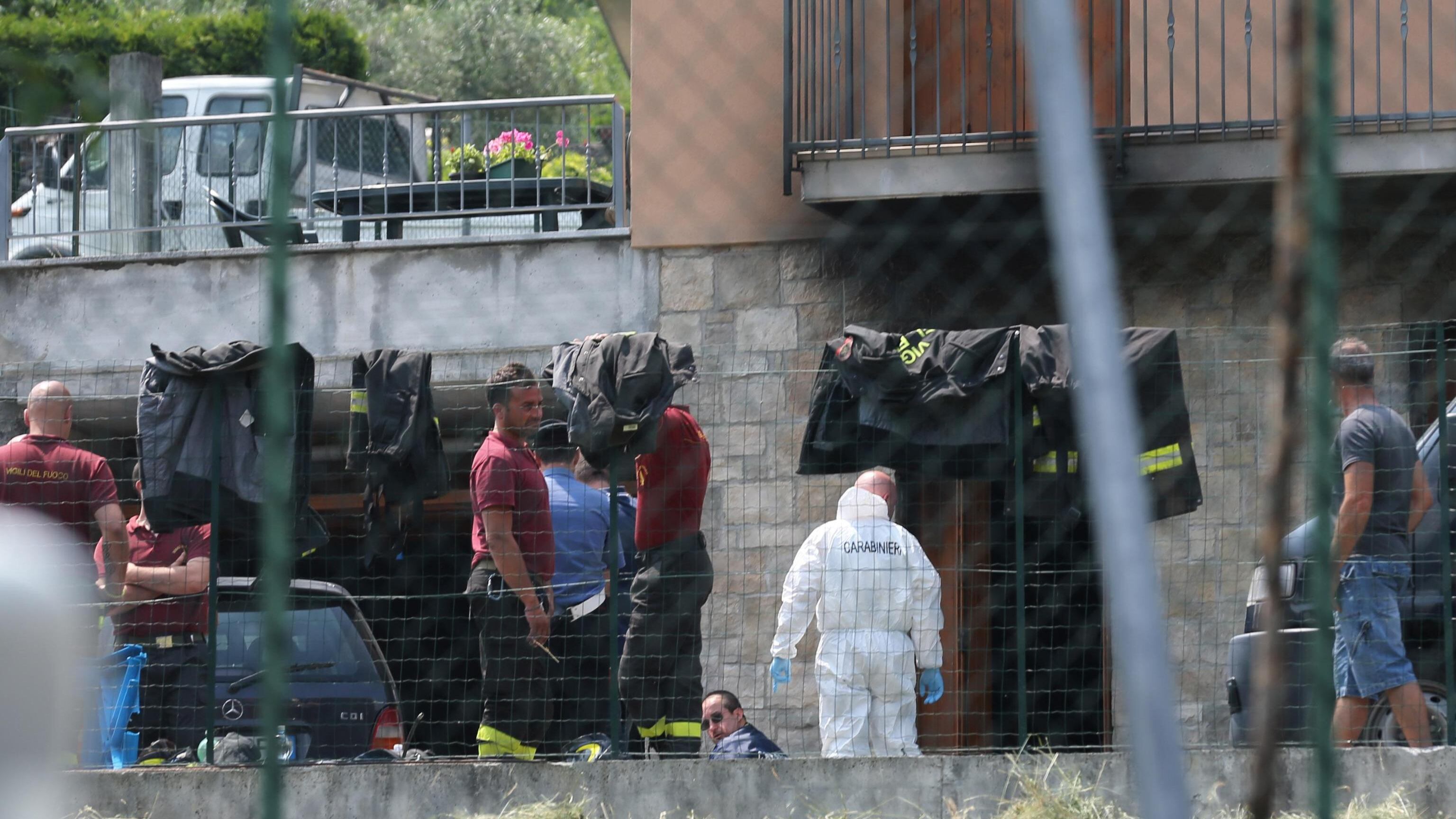 Brescia, rogo in appartamento: morti due bambini