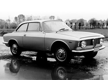 Alfa Romeo Giulia Sprint GT, guarda la gallery 5