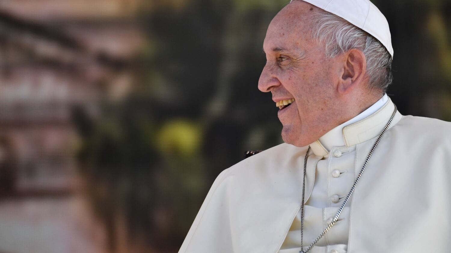 Il Papa sul populismo: "L'unico possibile è quello cristiano"