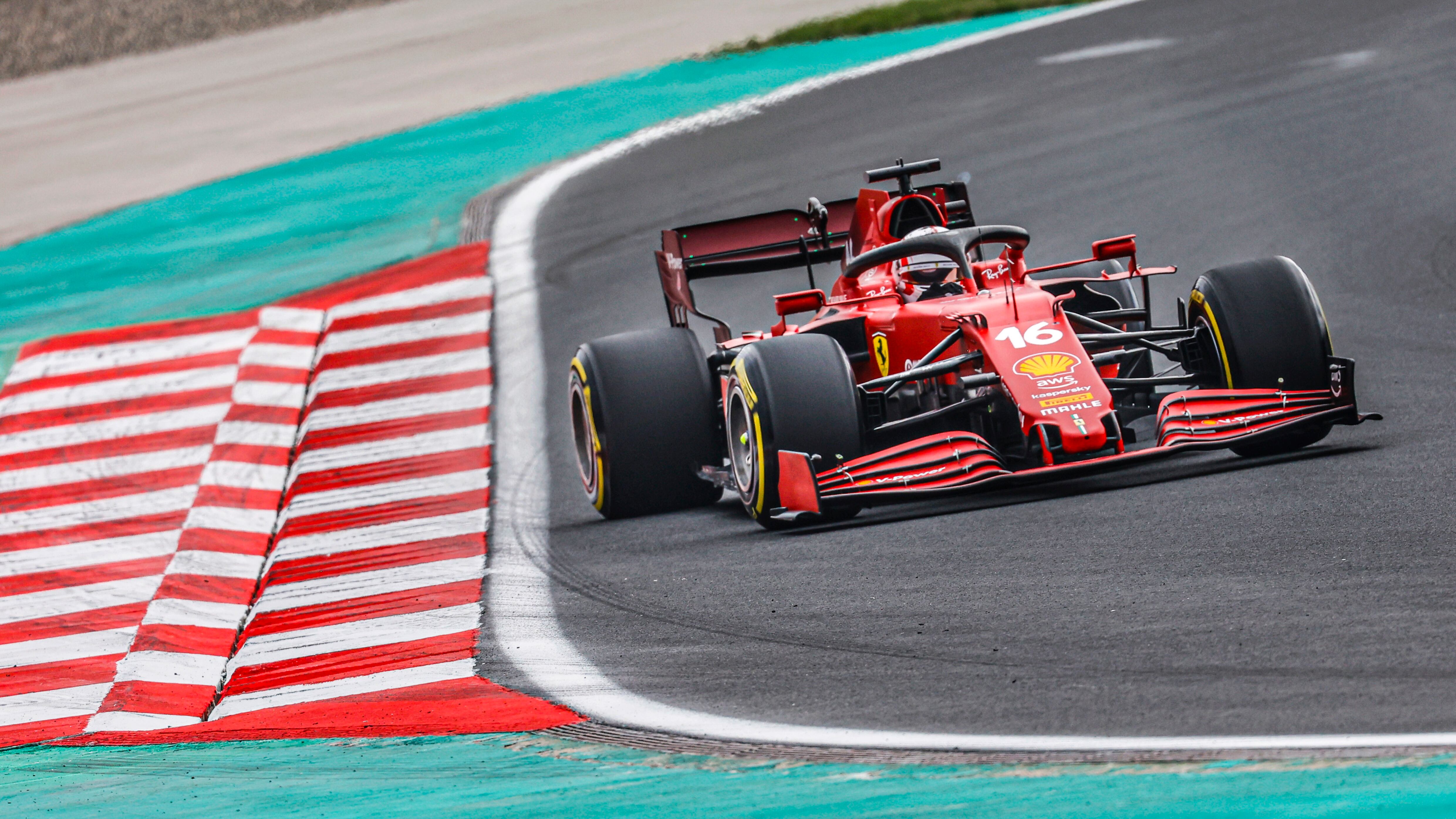 Lewis e Max, i 2 litiganti si affidano ai compagni. È la Formula Gregario