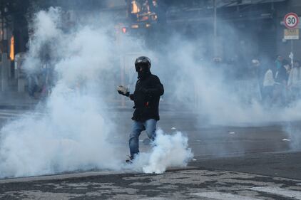 Napoli, scontri alla manifestazione anti-Salvini 2