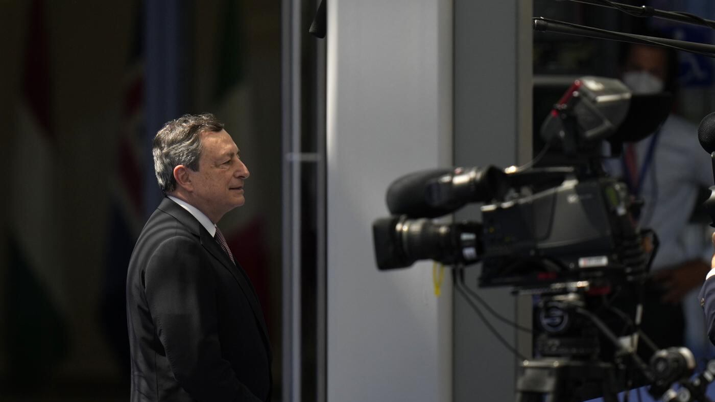 Draghi e il piano per il dopo-Covid: "Cosa accadrà alla nostra economia"