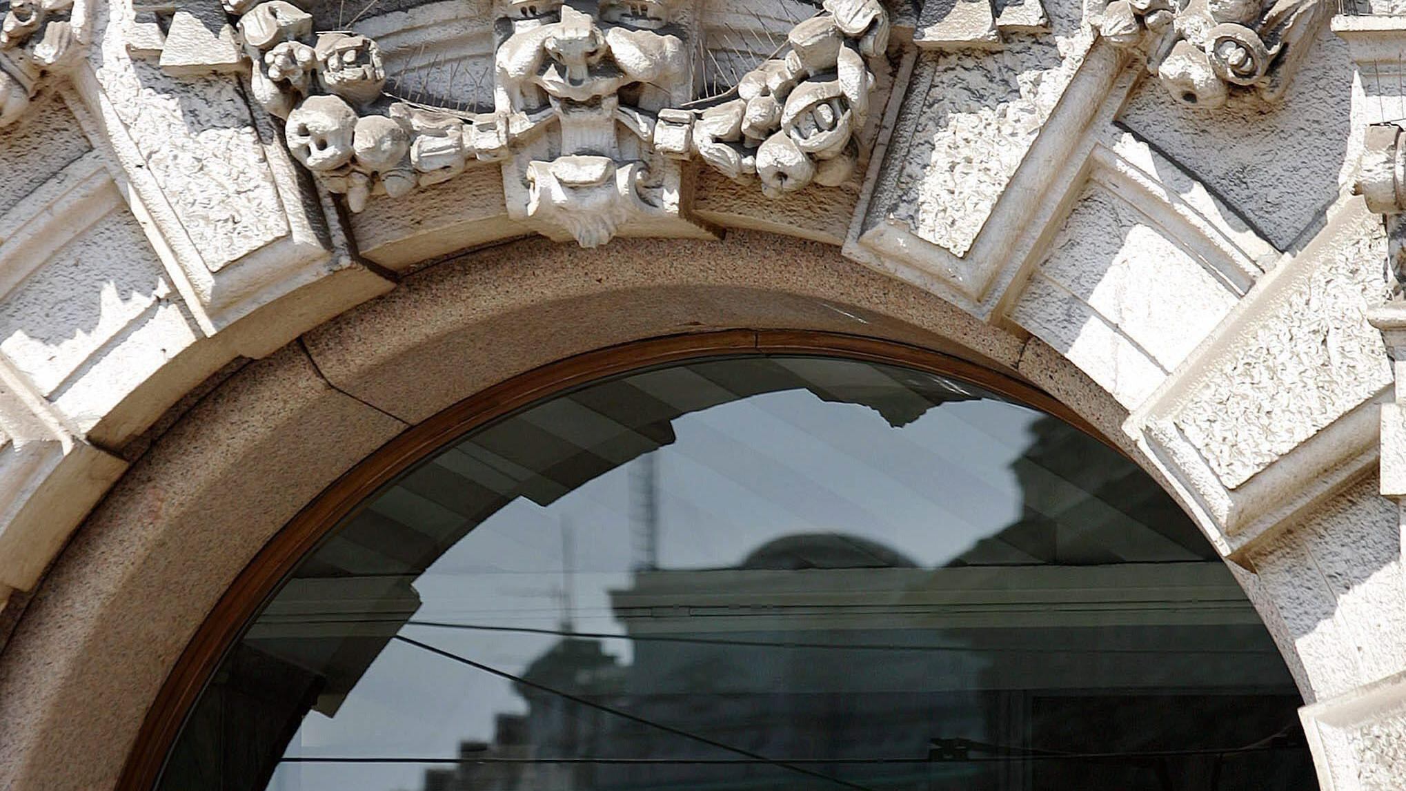 Ghizzoni: «Scalare Unicredit è una follia»
