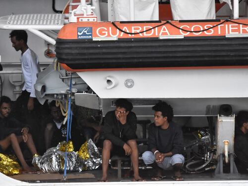 Diciotti, trovati 16 migranti spariti. Baobab ammette: "Sono passati nel nostro campo"