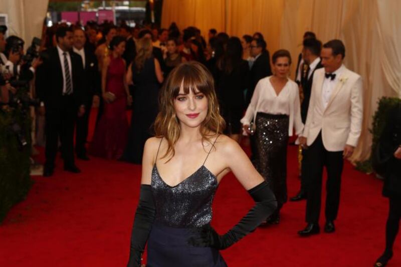 Dakota Johnson, sexy protagonista di 50 Sfumature 13