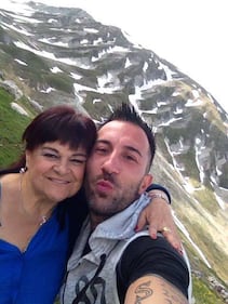 Stefania Pezzopane con il compagno 30enne 6