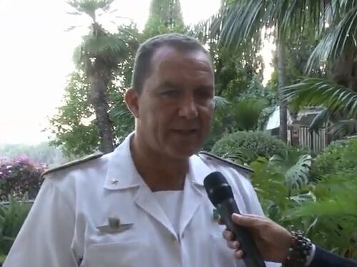 Sbarchi, il piano dell'ammiraglio: "Stop Ong e blocco navale: così si ferma il traffico di migranti"