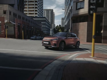 Le foto del nuovo Lexus LBX ibrido 3