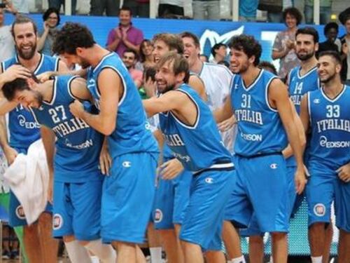 Italbasket, a Trieste 3 vittoria per gli Azzurri, 80 a 71 alla Serbia