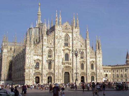Milano, arrestato "il terrore di Piazza Duomo"