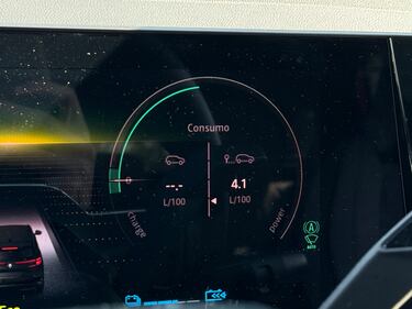 Renault Espace E-Tech 2024: guarda la gallery del nuovo suv ibrido super spazioso 20