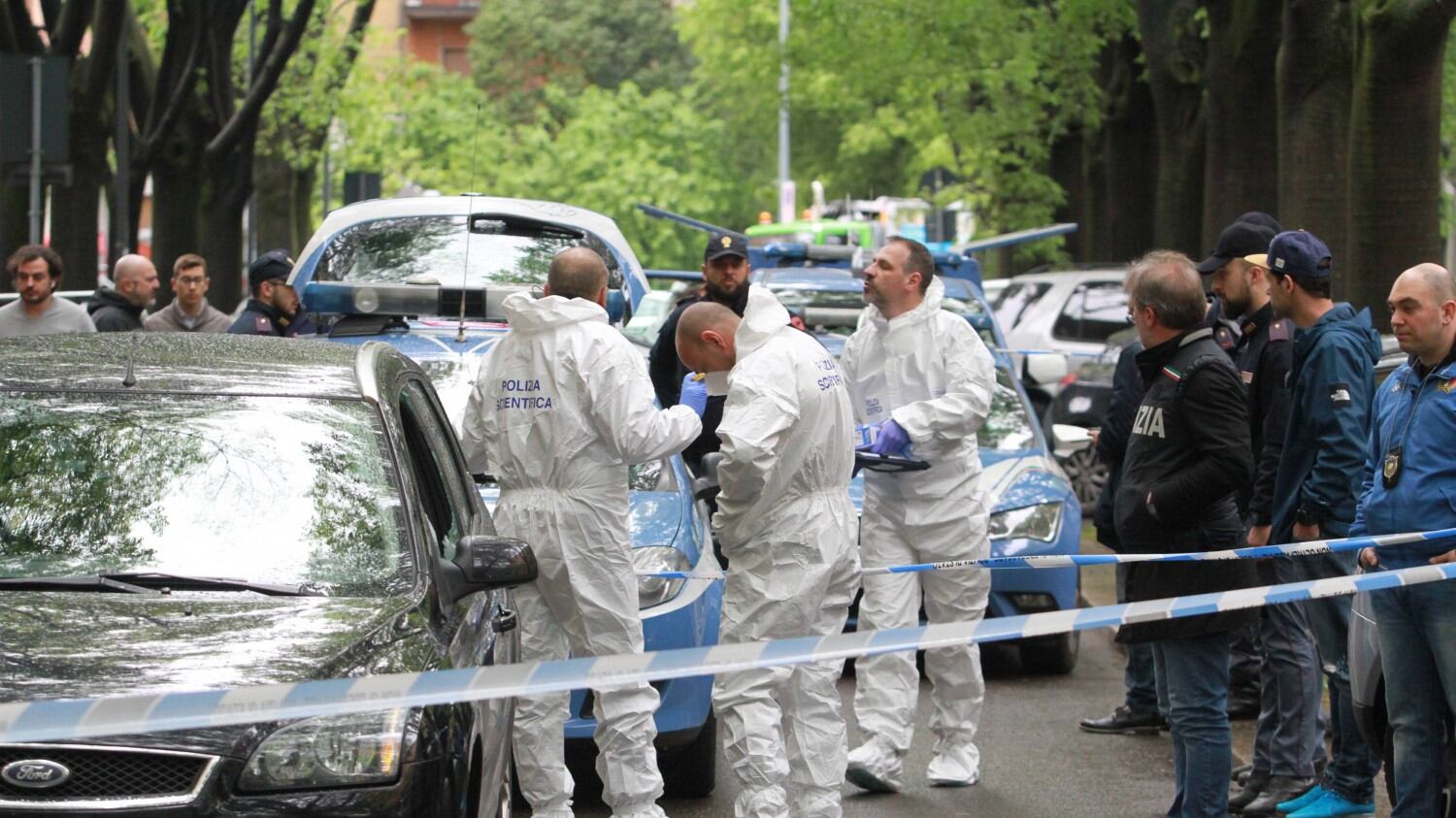 Agguato in centro Milano: ecco chi è Enzo Anghinelli, il bersaglio dei sicari