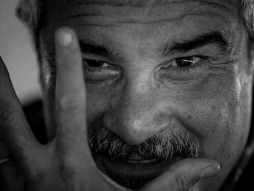 Pino Insegno padre per la quarta volta a 60 anni