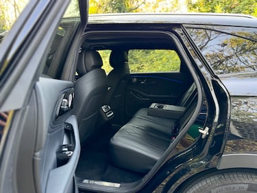 Omoda 9: guarda la gallery del nuovo maxi SUV ibrido cinese 9