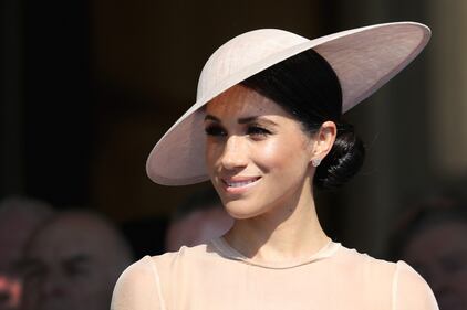 Meghan Markle solare alle celebrazioni per Carlo 4
