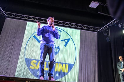 La kermesse della Lega a Palermo: Salvini accolto dai simpatizzanti 3